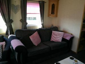 The Chase Ingoldmells Hathaway II 6 Berth Central Heated gated veranda FREE WIFI