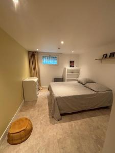 Maisons de vacances Maison Antibes avec jardin privatif, 4 chambres, calme dans residence avec piscine : photos des chambres