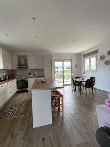 kiki and cocos beach house