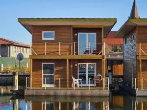 FLOATING HOUSES - "schwimmende Ferienhäuser" - Haus 3 - Barth