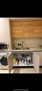 delux apartment with a hall and 3 bedrooms self check in