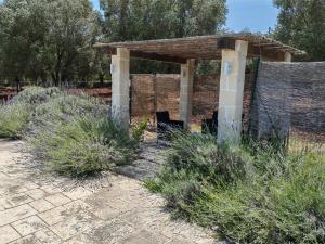 Trullo del Paradiso and pool