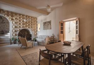 Casa Xmaal by Kanaa - Colonial Retreat with an Outdoor Pool in Central Merida