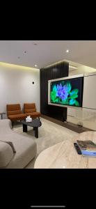 delux apartment with a hall and 3 bedrooms self check in