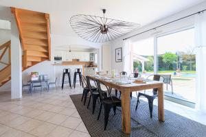 Maisons de vacances Villa Les Fougeres - Welkeys : photos des chambres