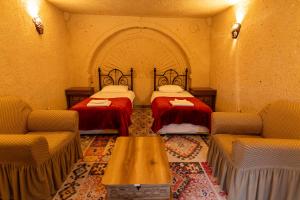 Göksels Cave House Ortahisr