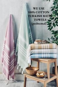 Your Downtown Cozy Studio With Backyard Unit C