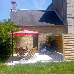 Cottage cosy 3 étoiles à 25 mn de la côte de granit rose - Pédernec