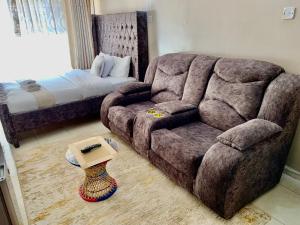 Luxury BIG Studio with Pool Restaurant Mini Mart and Top Security in Kiambu Nairobi