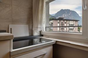 White Residence Apartment