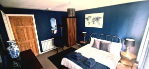 Boutique-Style 3-Bed Stay in Inverness