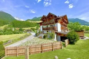 Apartments & Wellness Löfflerblick - 瓦尔奥纳的圣乔凡尼