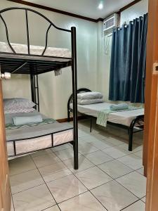 Cranberrys Place-near CONVENTION center