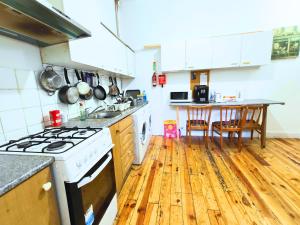 R4 Mezzanine double bed balcony