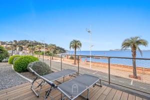 Villa Antoine Appartement RDJ Vue mer CLiM Wifi parking plage 50m La Garonne