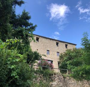 Appartements La Chataigne Perchee, piscine et nature : photos des chambres