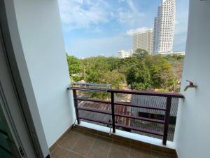 Beach 7 Condo Pattaya 11