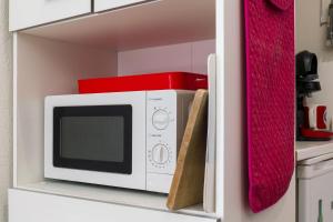 Les voiles des Régates, à 5 minutes du centre à pied, 15 minutes de la mer