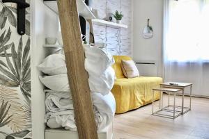 Appartements Petit Studio - Metro B - Hopital Lyon Sud : photos des chambres