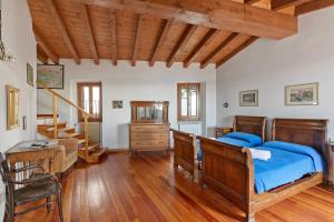 Teseo House - Lake View - Happy Rentals