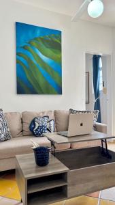 Dominicus Castillo Paradise