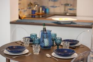 Cicerenella Blue Apartment