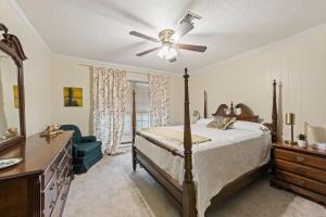 Cajun Stays Cozy 3BR Ranch Near Lafayette with WiFi and Parking