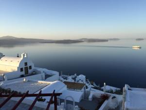 Maryloujohn Villas Santorini Greece