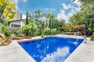 Breathtaking 6BR Private Paradise in Poblado MDE - 恩维加多