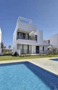 Casa Nina Mar de Cristal - Playa de los Nietos