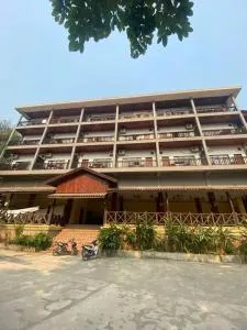 Hana Riverside Hotel - Ban Khouaphan