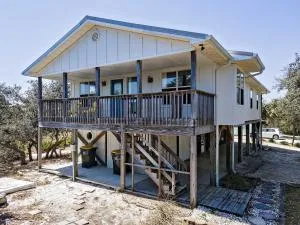 Barefoot Days - Gulf Highlands