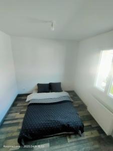 Sejours chez l'habitant Chambre dans maison plain-pied moderne : Chambre Double