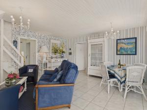 Maisons de vacances Maison pour 8 avec grand jardin a 150m de la mer : photos des chambres