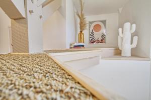 La grande porte du Baron