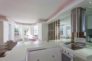 Hampstead summer time garden Appartment