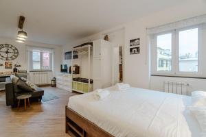 GuestHost-Central Apartment