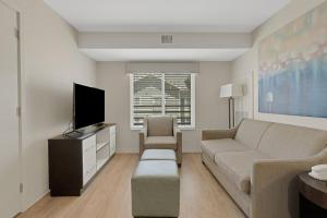 Simplicity At the Rim 1409 I Comfy 1 Bed 1 Bth