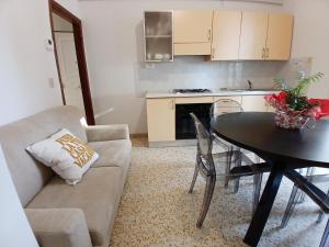CV006 - Cervia, elegante bilocale con aria condizionata