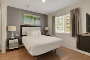 Simplicity At the Rim 1213 I Comfy 2 Bed 2 Bath