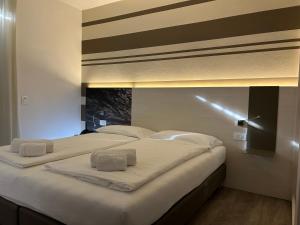 Double Room with Balcony room in Hotel San Carlo
