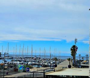 Appartements Appartement sur le Port de Meze : photos des chambres