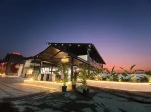 Coco Resort and Banquet - Talegaon Dābhāde
