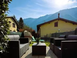 Eve's Home with Garden - Barni