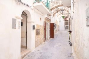 Da Lucia by BarbarHouse