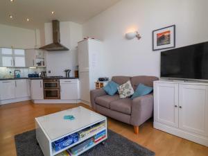 4 Oceanside Apartments