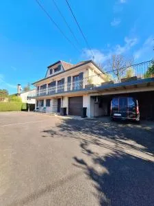 Maison climatisé au calme proche tout commerces - Cusance