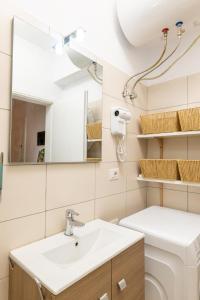 Arlines Luxury Retreat House