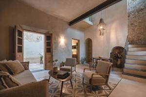 Casa Chibal by Kanaa - Colonial Retreat with an Outdoor Pool in Central Merida