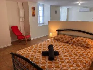 Charmant studio centre d Ecueille - Faverolles